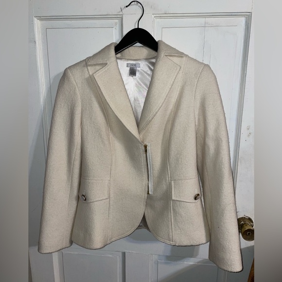 classy winter blazer ❄️ - Picture 1 of 7